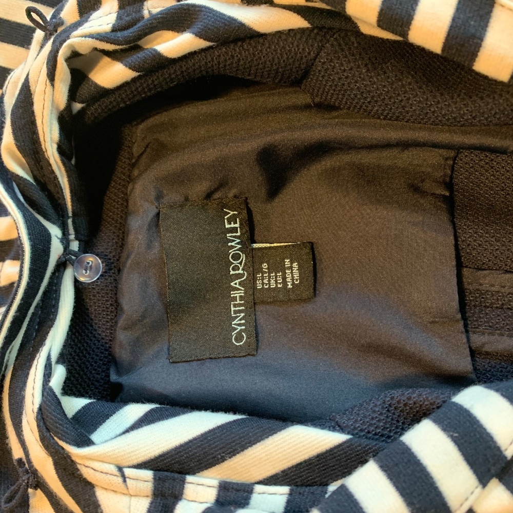 Jacket/Blazer - Picture 14 of 14